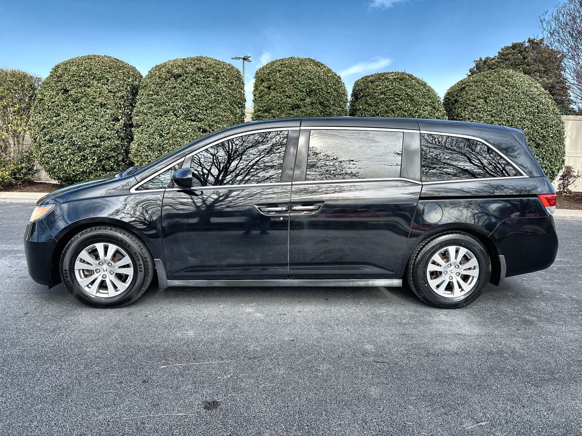 2014 Honda Odyssey EX-L's photo