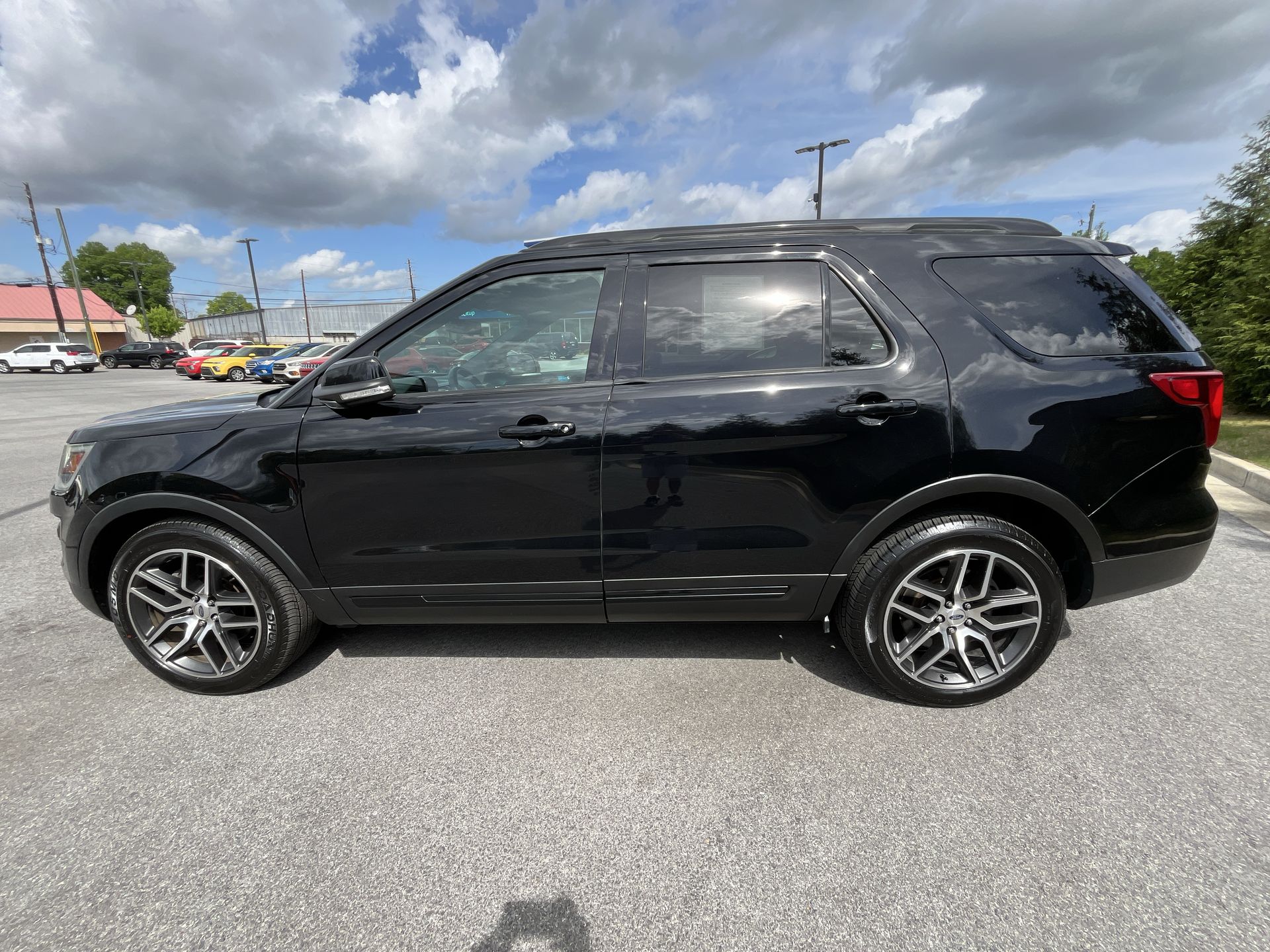 2016 Ford Explorer Sport 4WD's photo