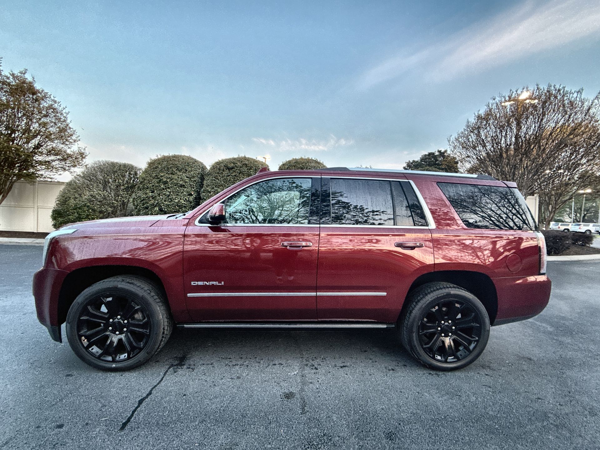 2018 GMC Yukon 2WD Denali's photo