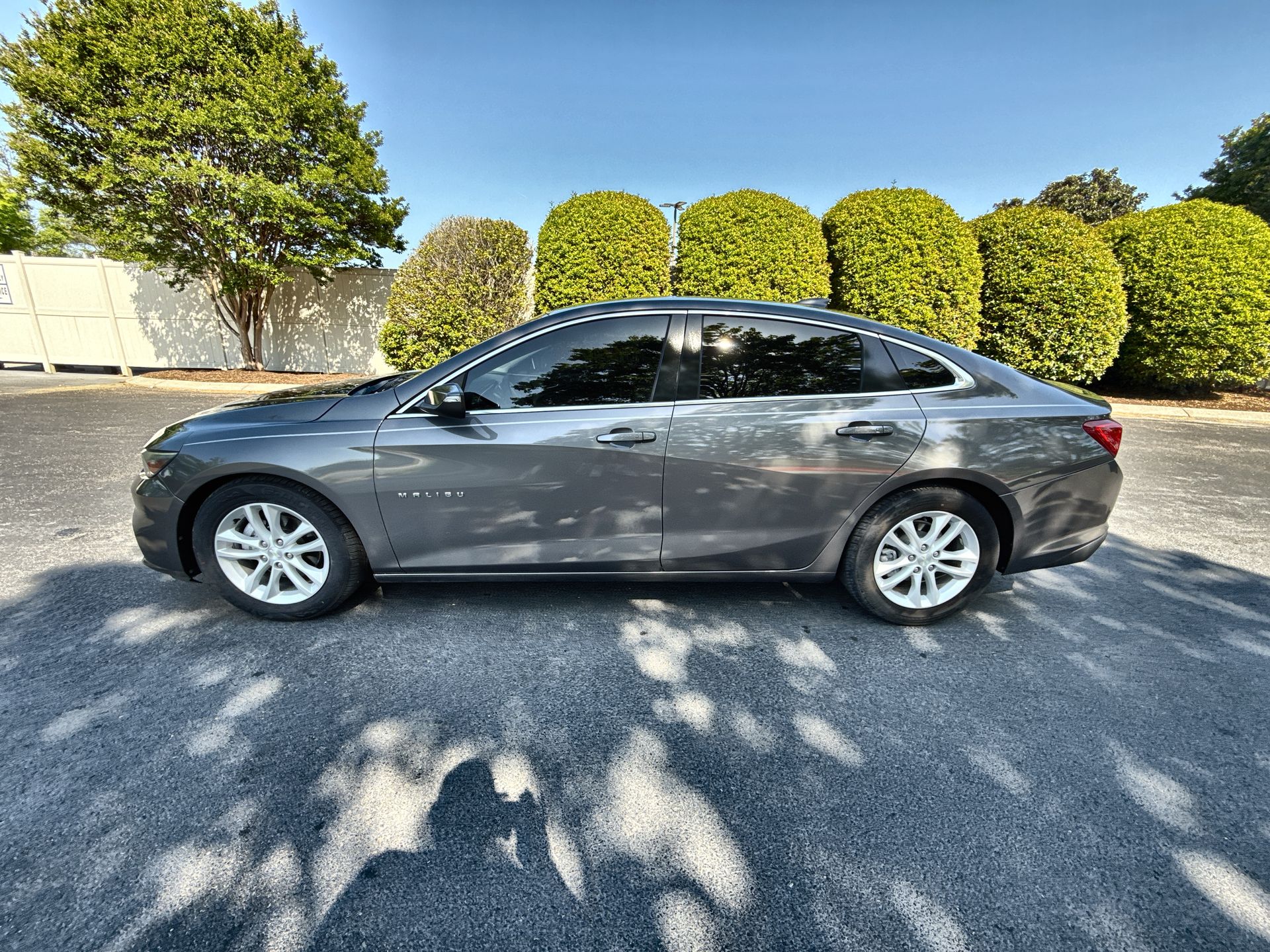 2017 Chevrolet Malibu 1LT's photo