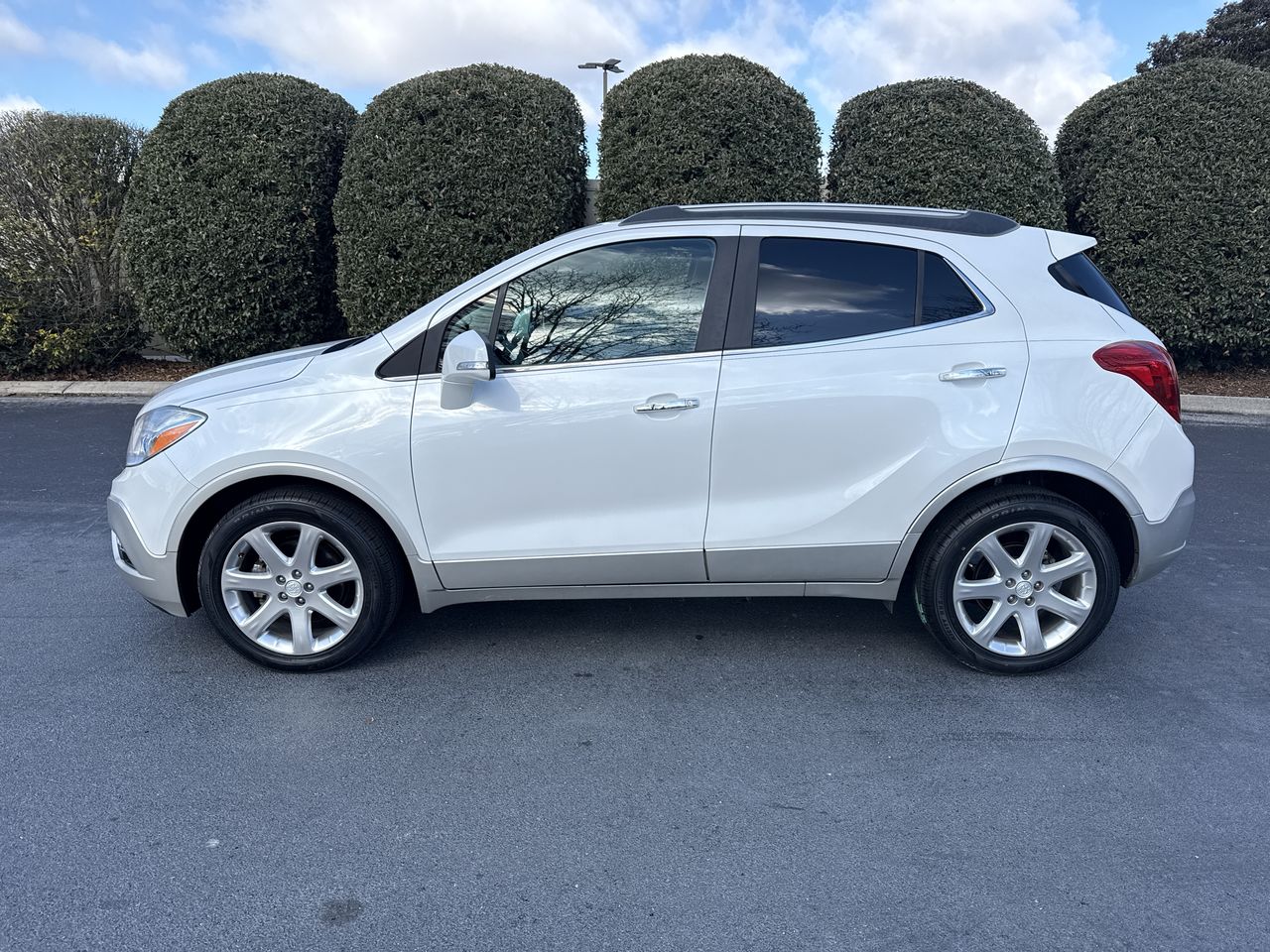 2015 Buick Encore Leather's photo