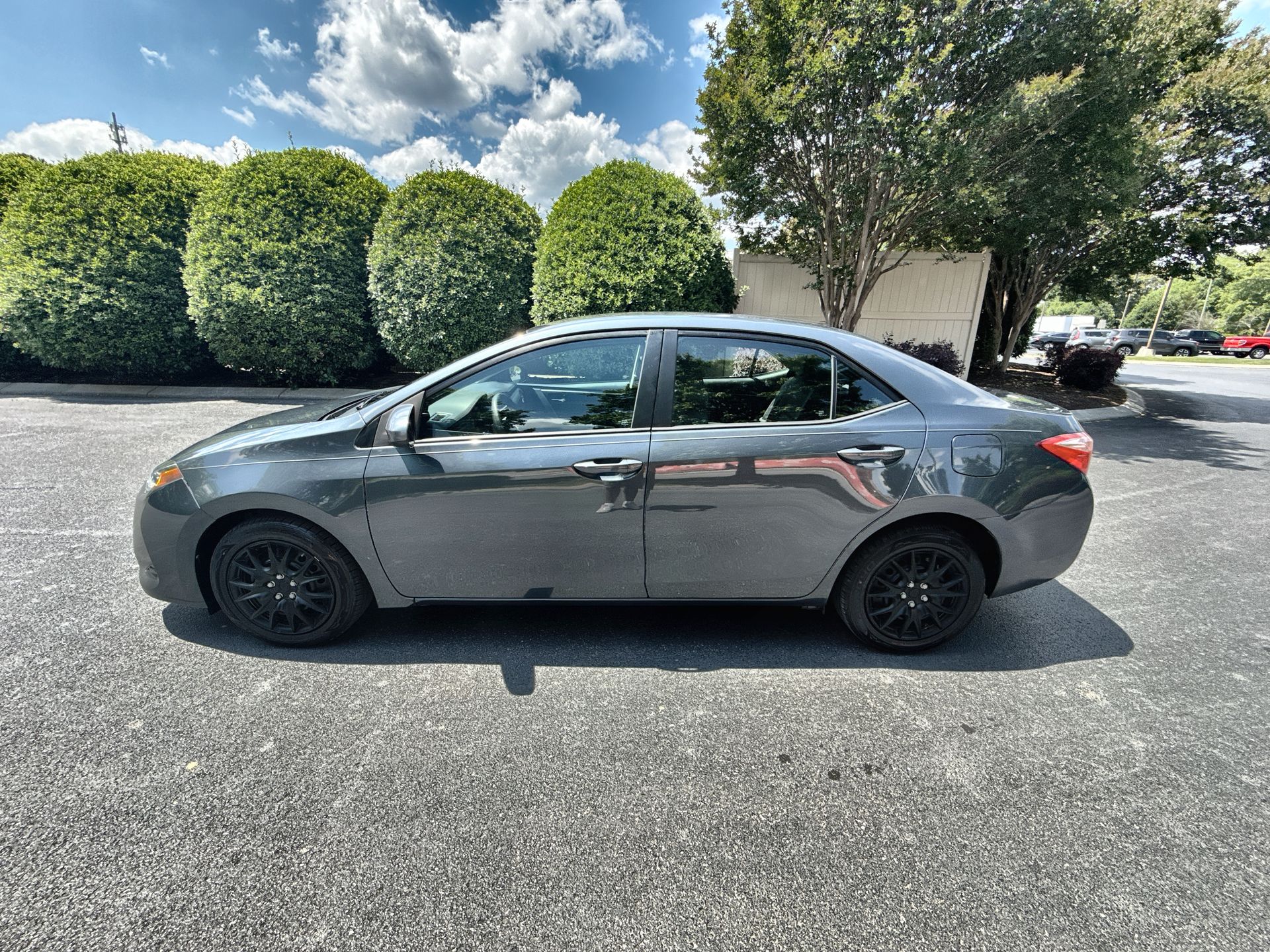 2017 Toyota Corolla LE AT's photo