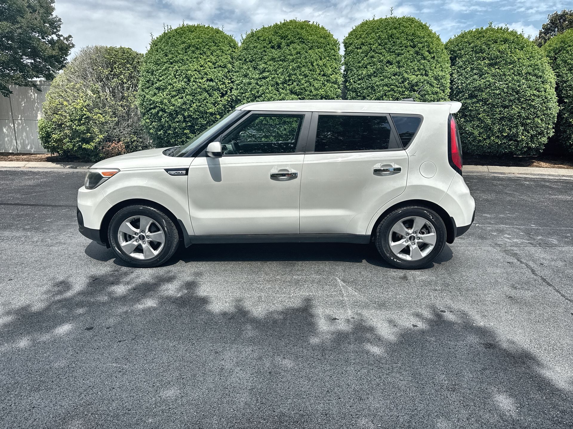 2018 Kia Soul 1.6L Base 6 A/T's photo
