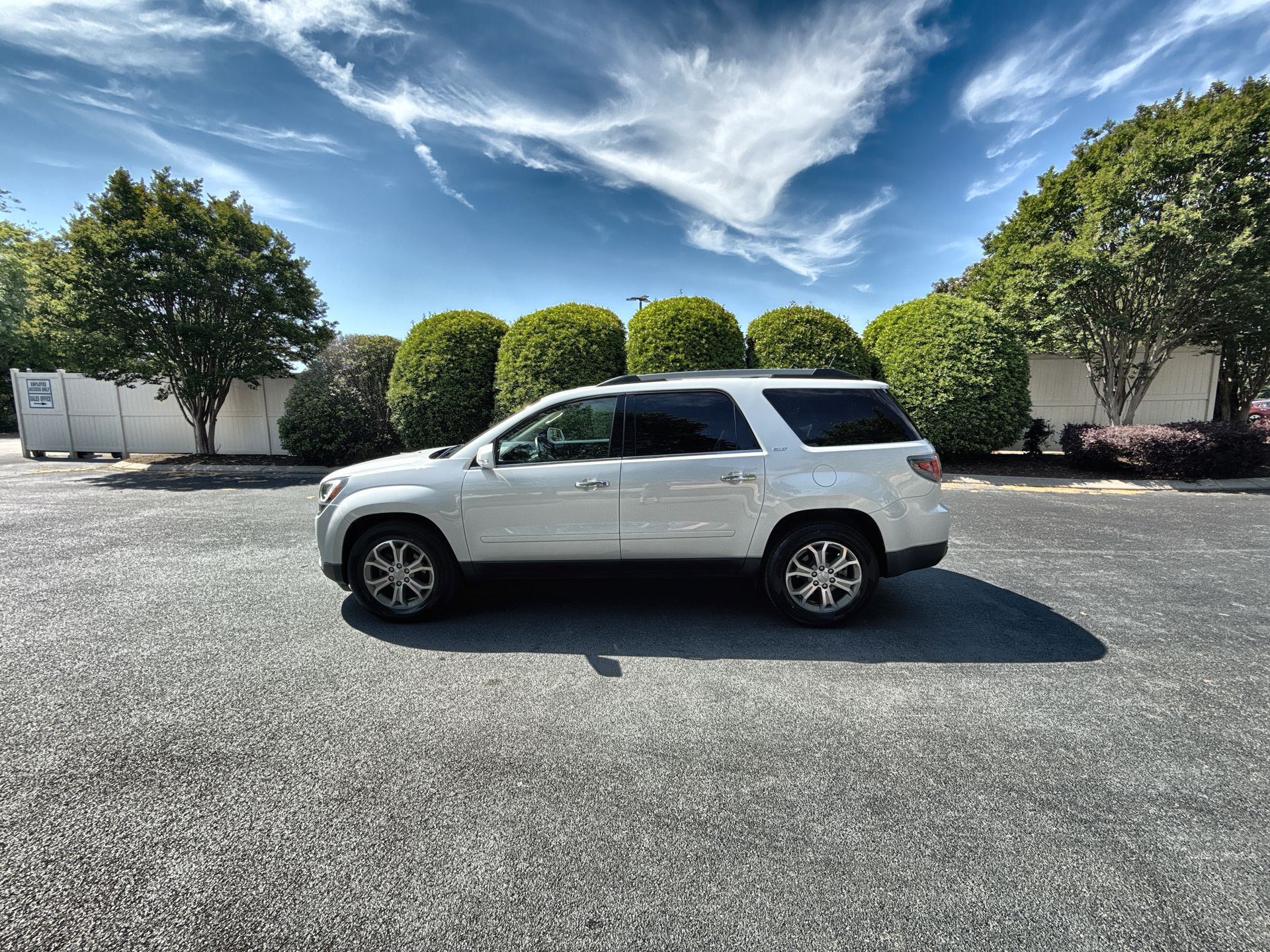 2017 Chevrolet Equinox LS's photo