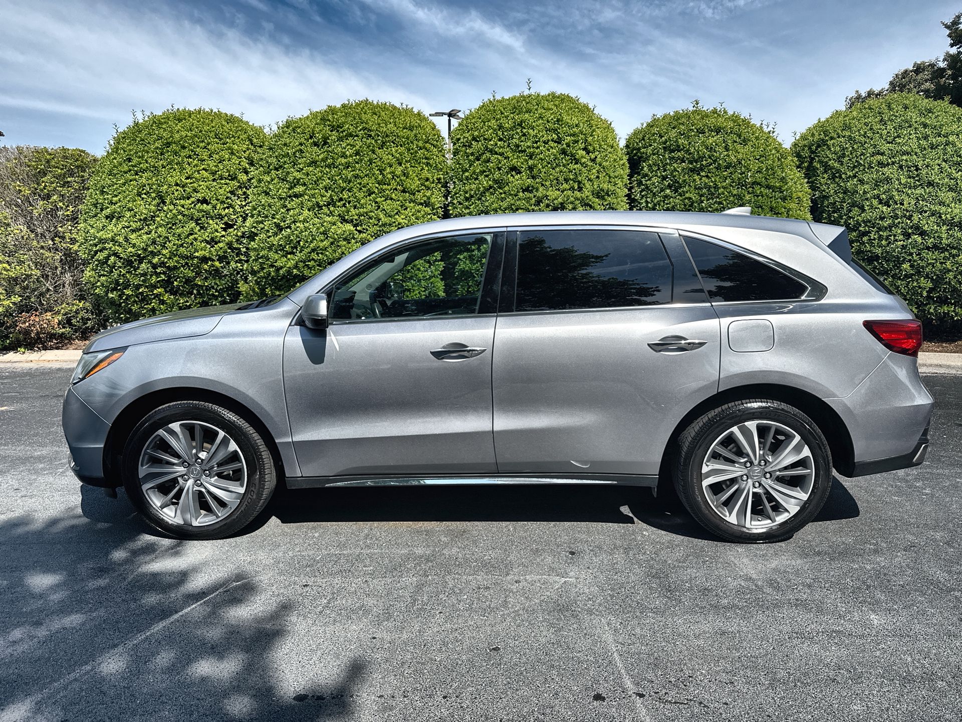 2017 Acura MDX SH-AWD w/Technology Package's photo