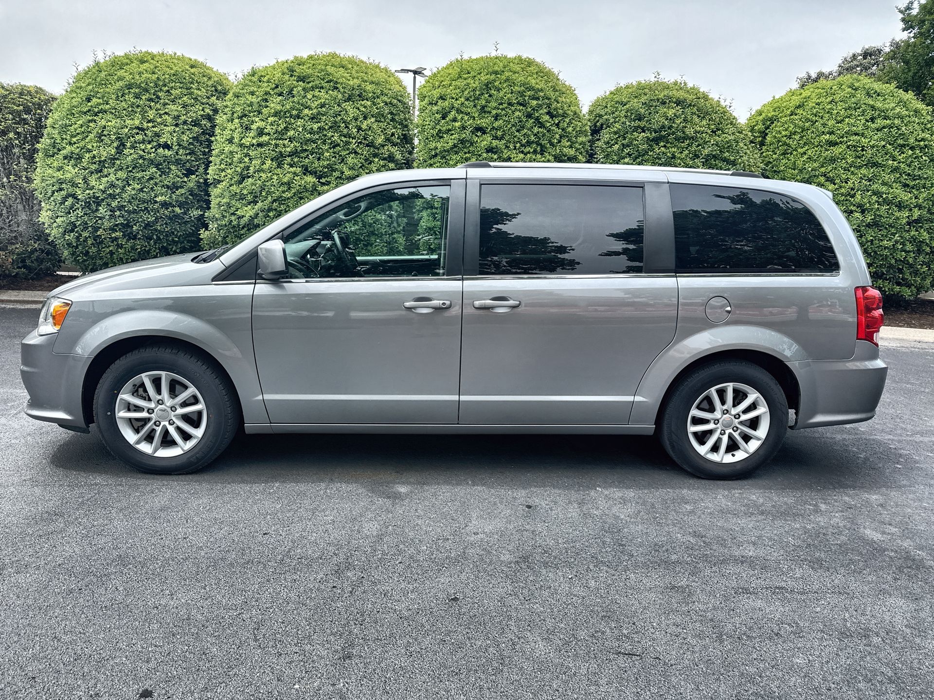 2019 Dodge Grand Caravan SXT's photo