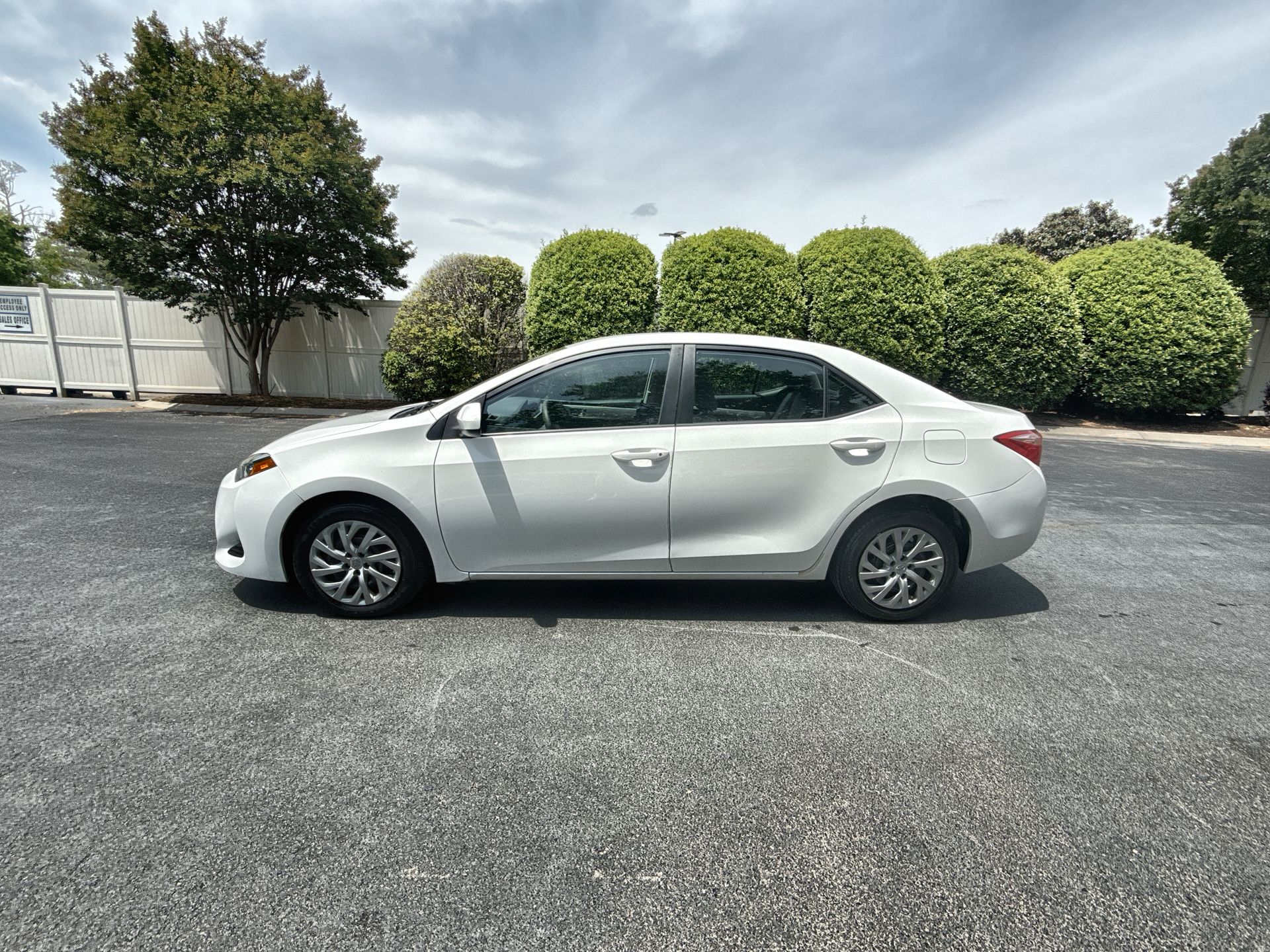 2018 Toyota Corolla LE AT's photo
