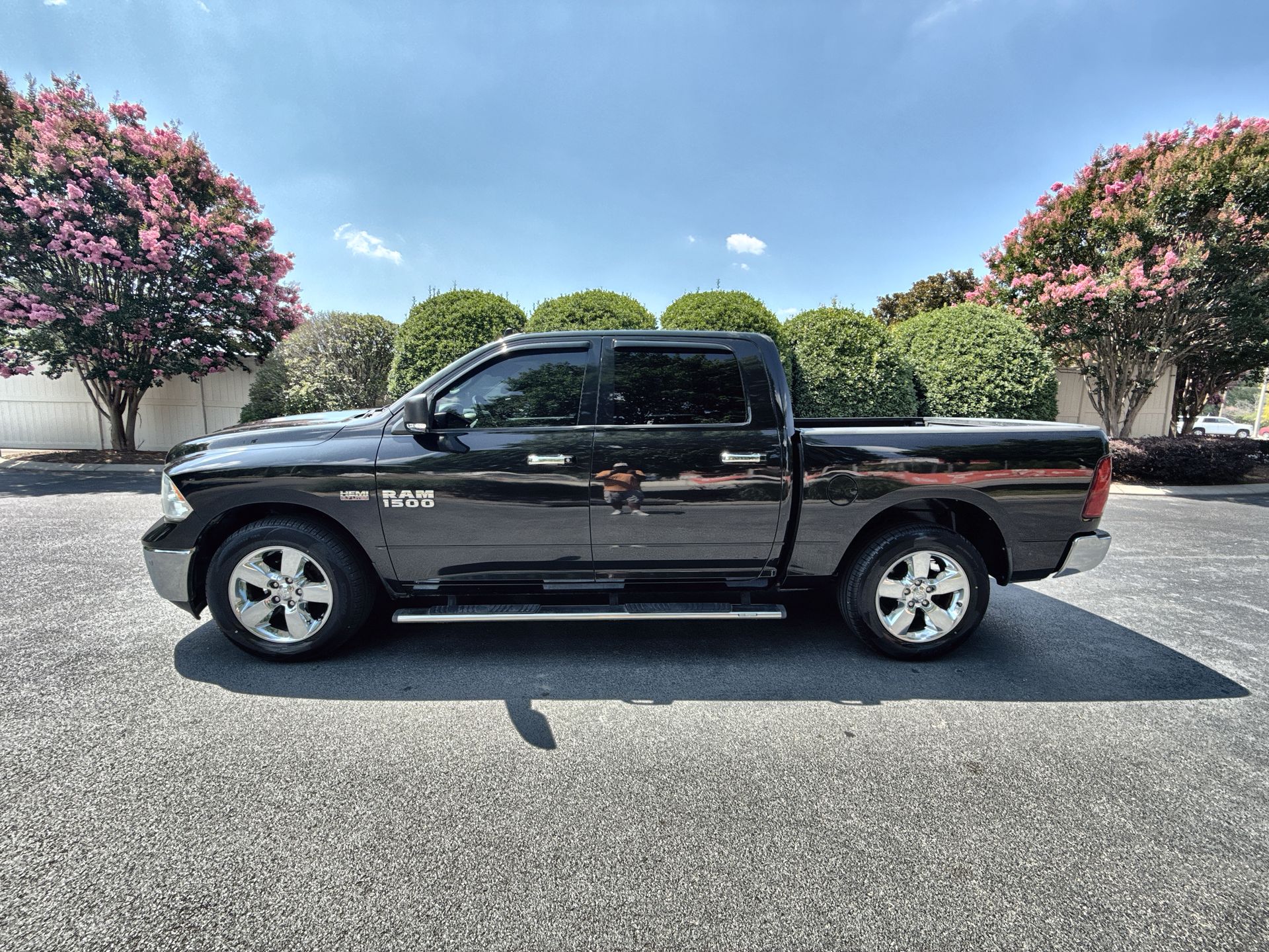 2016 RAM 1500 Big Horn Crew Cab 5'7's photo