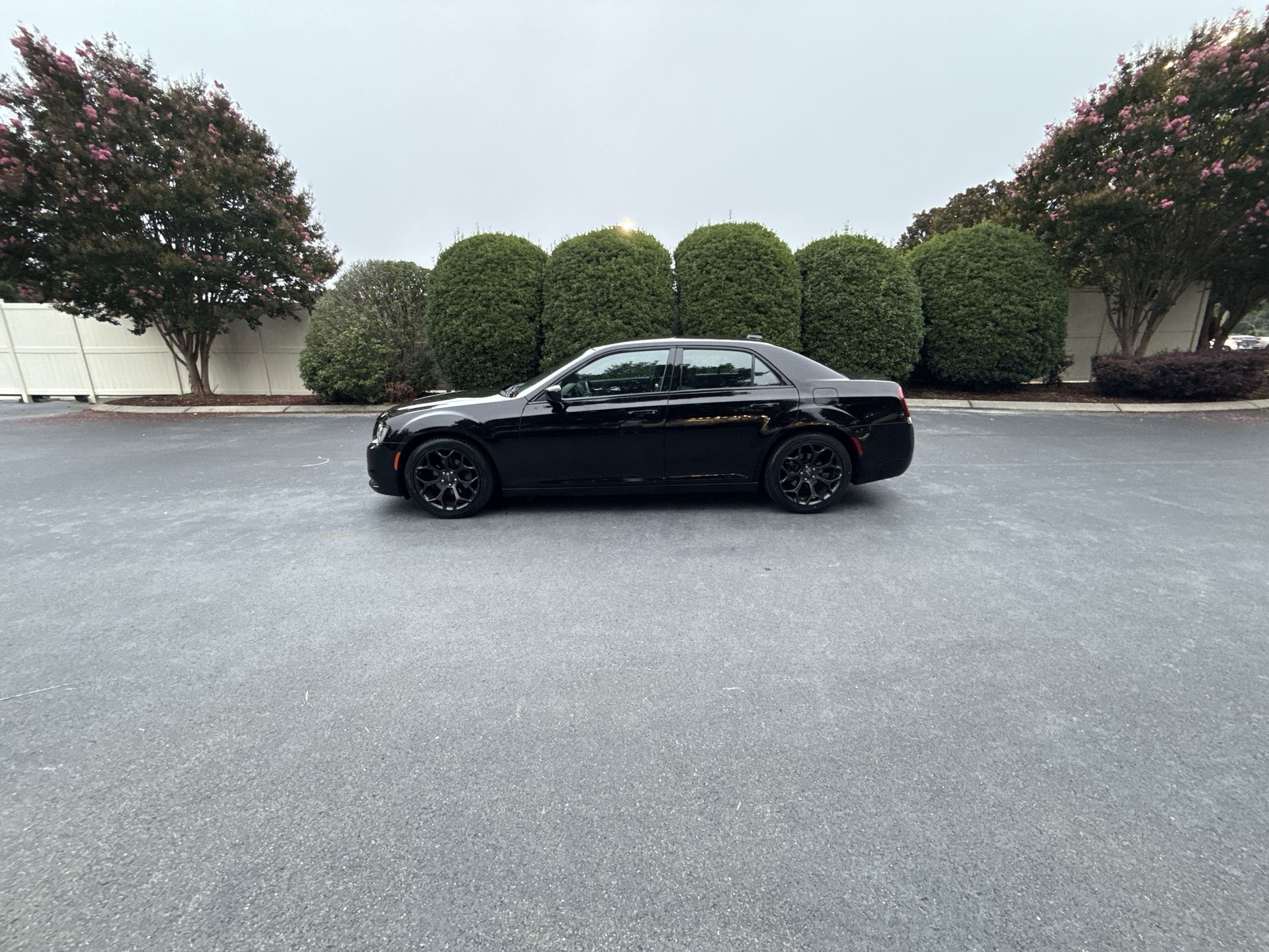 2019 Chrysler 300