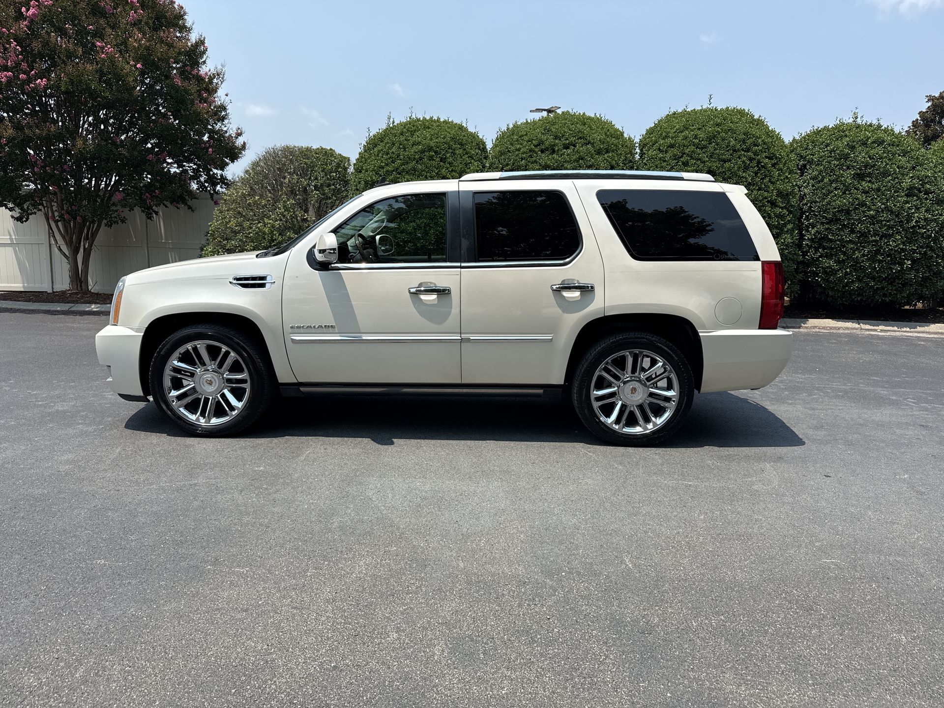 2014 Cadillac Escalade