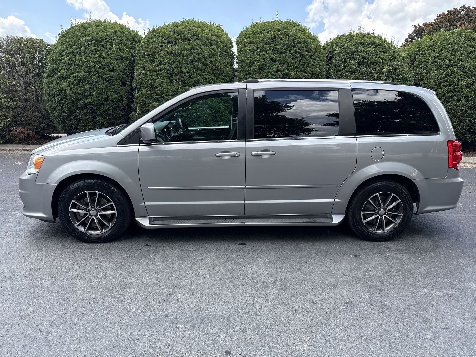 2017 Dodge Grand Caravan
