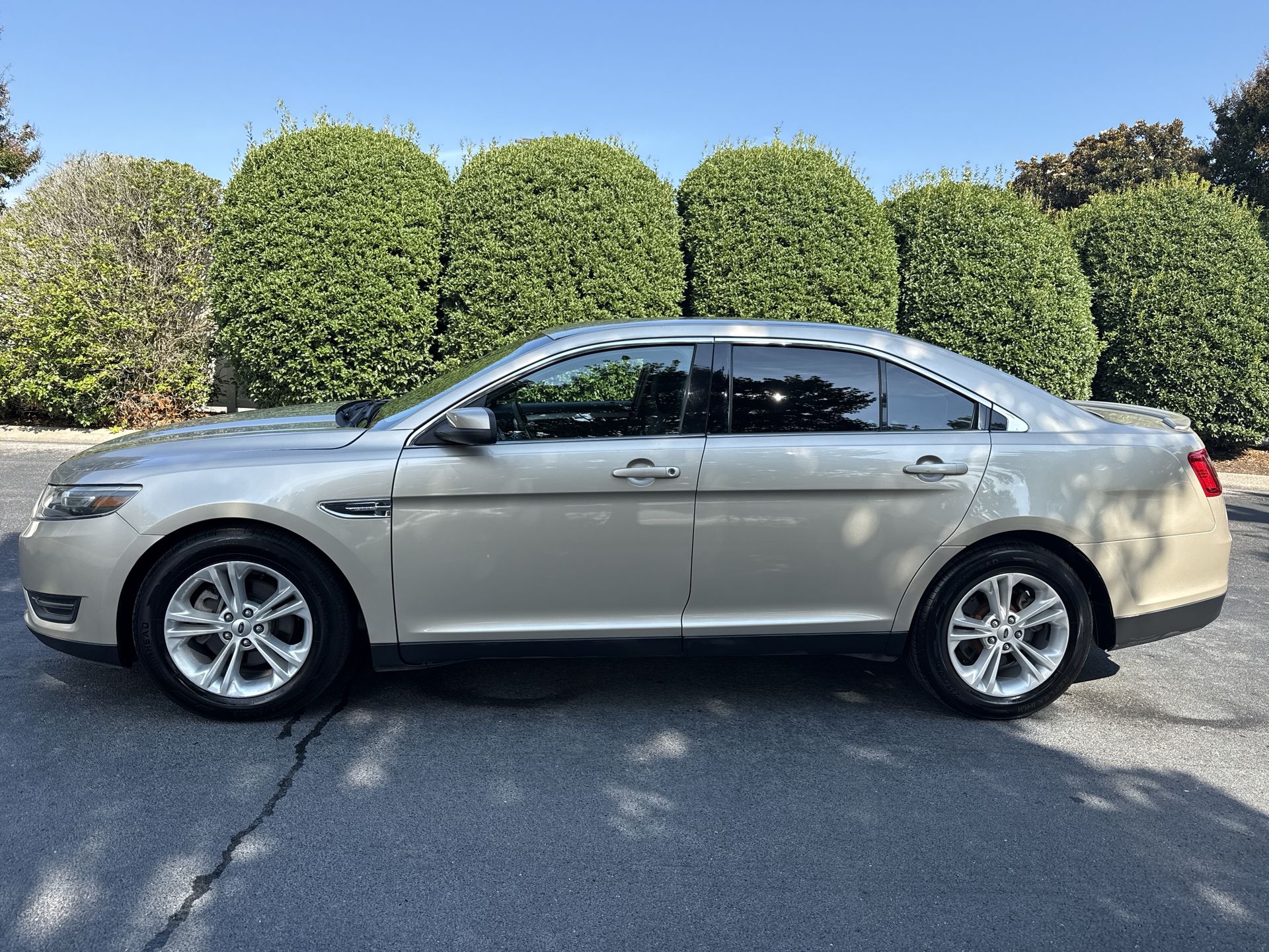 2017 Ford Taurus